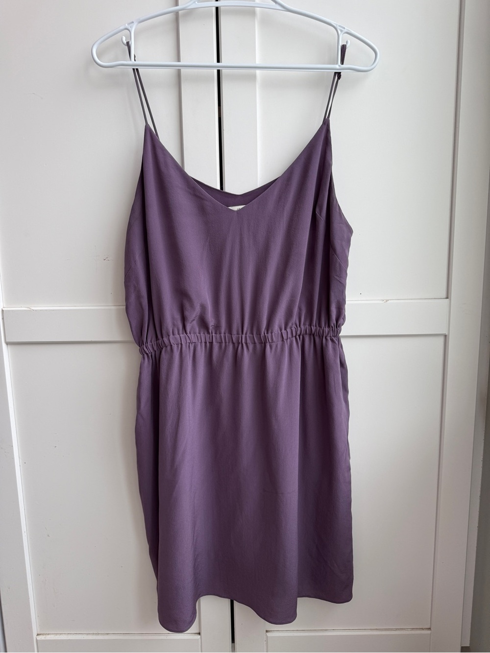 Wilfred 100% Silk Purple Mini Dress Size L Aritzia Adjustable Strap